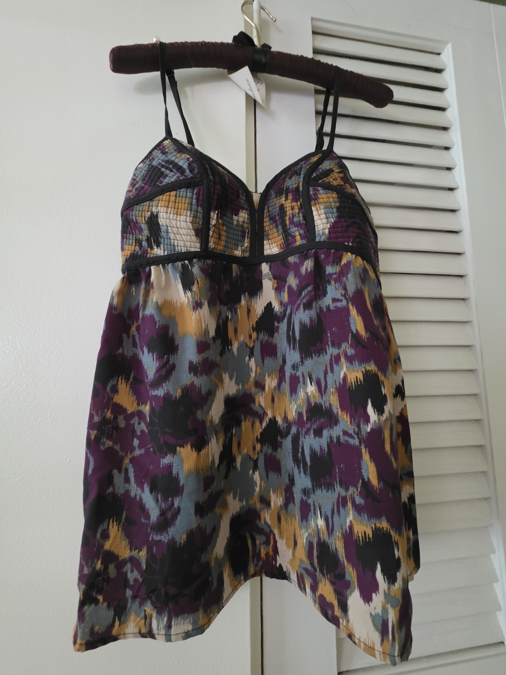 Y2K-style bohemian camisole top